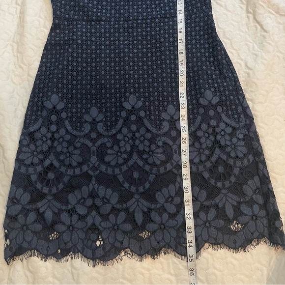 LOFT Navy Lace Short Sleeve Eyelet Dress Women’s Spring Summer Floral Blue - Picture 11 of 12